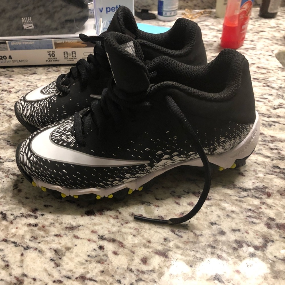 Nike Vapor Football Cleats